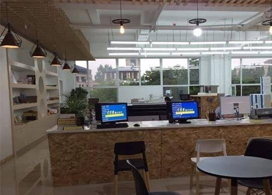 打造高效與舒適兼具的合肥圖文快印店 裝修設計關鍵策略